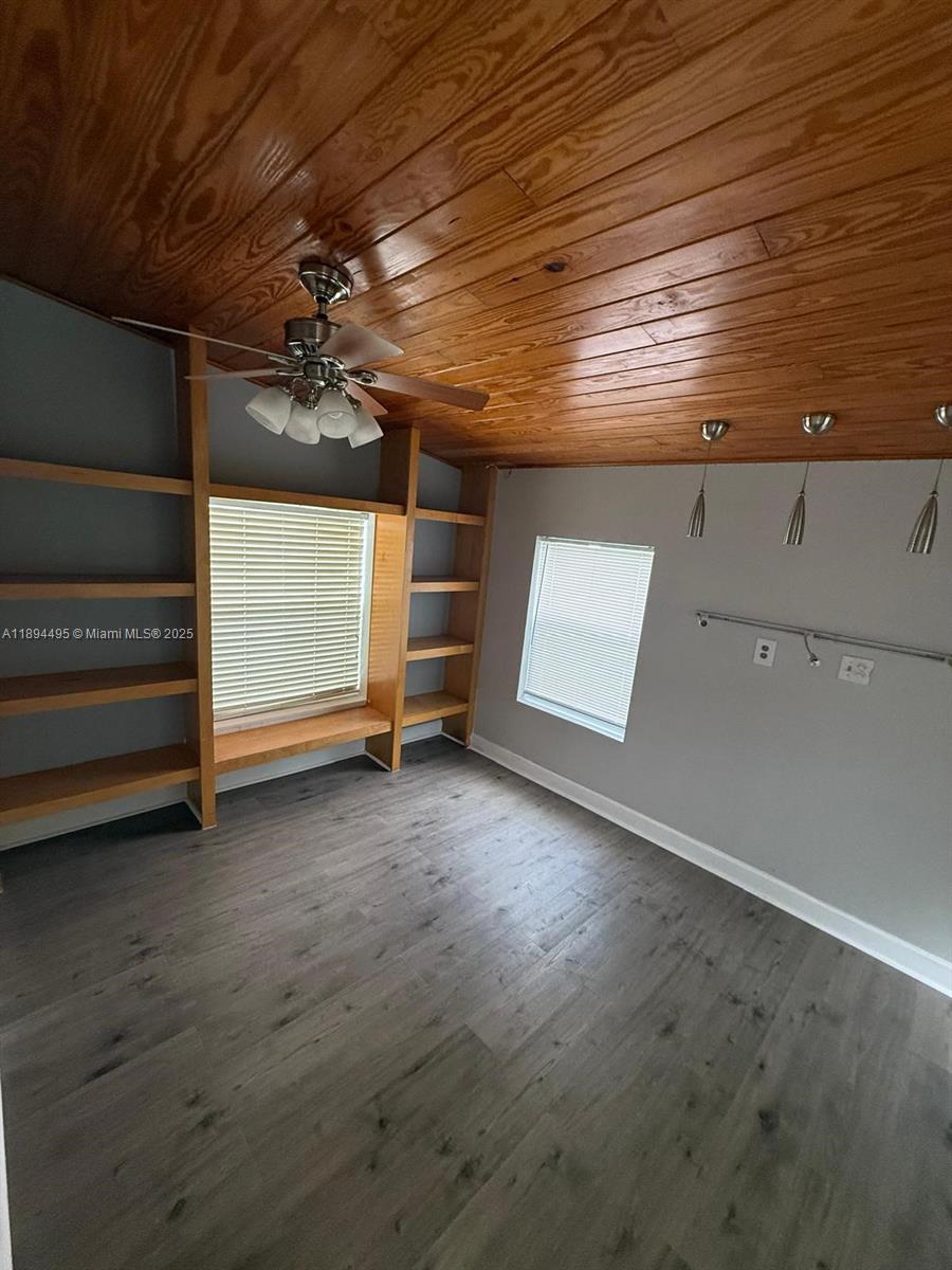 COLLIER ESTATES 4TH ADD - Residential Lease