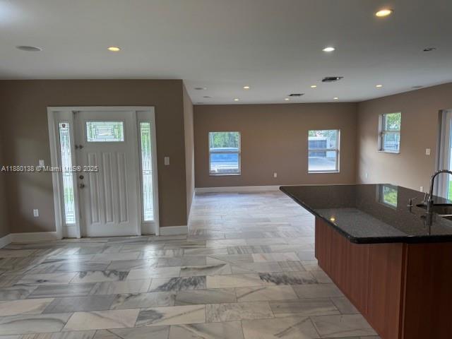 200 NE 44th St 0