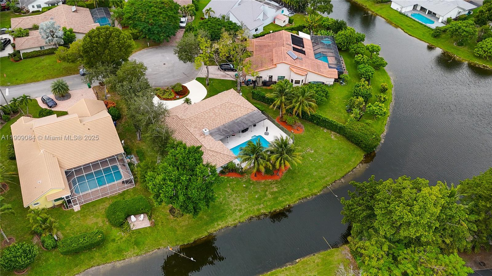 CYPRESS GLEN - Residential