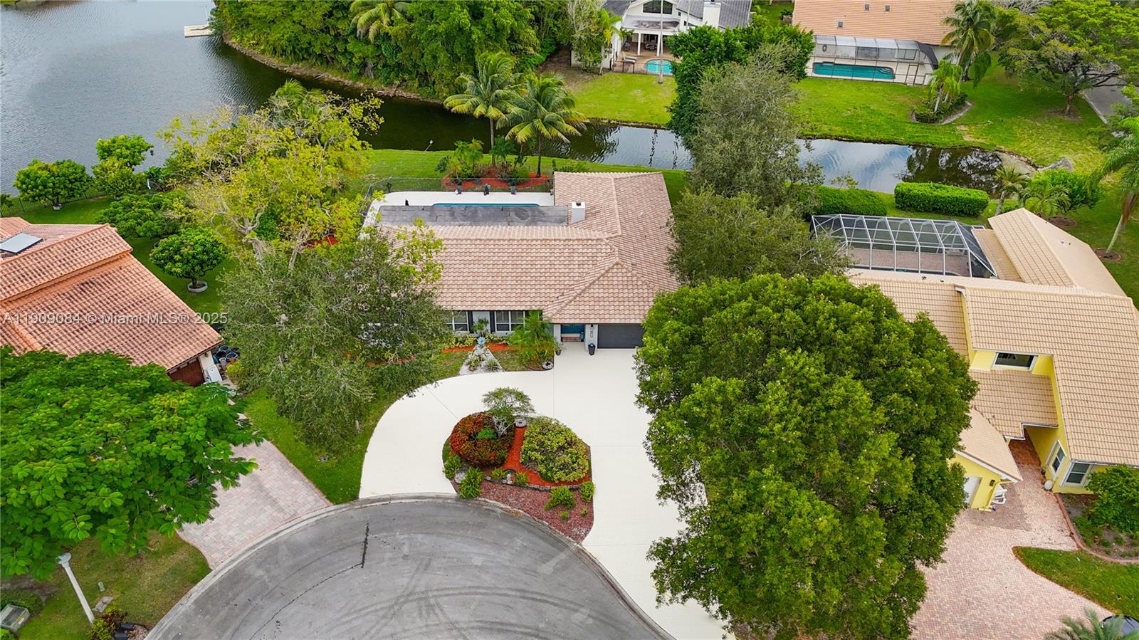 CYPRESS GLEN - Residential