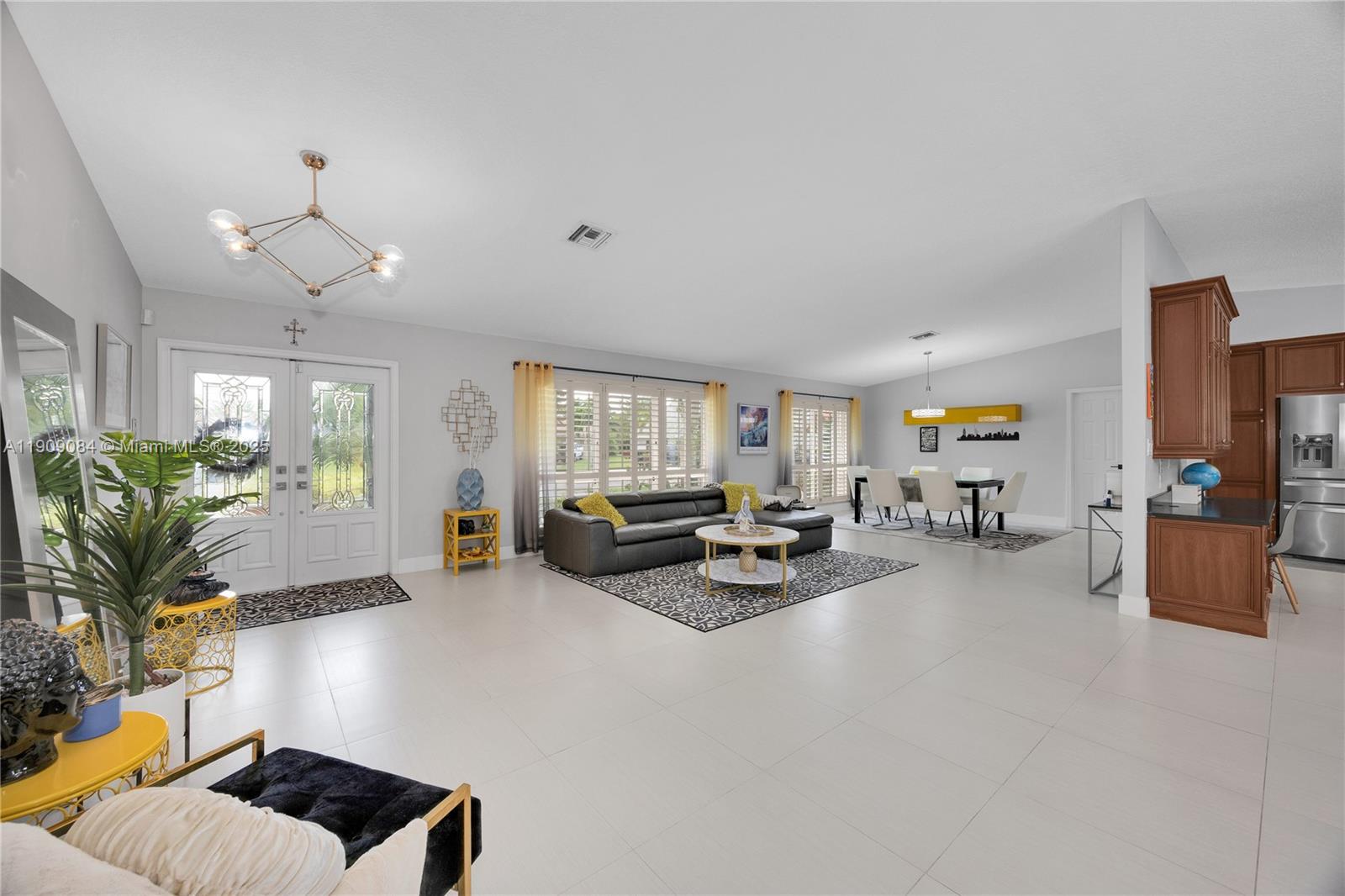 CYPRESS GLEN - Residential