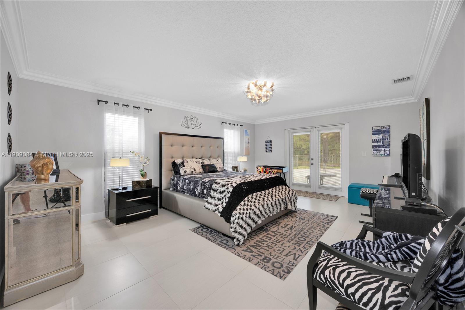 CYPRESS GLEN - Residential