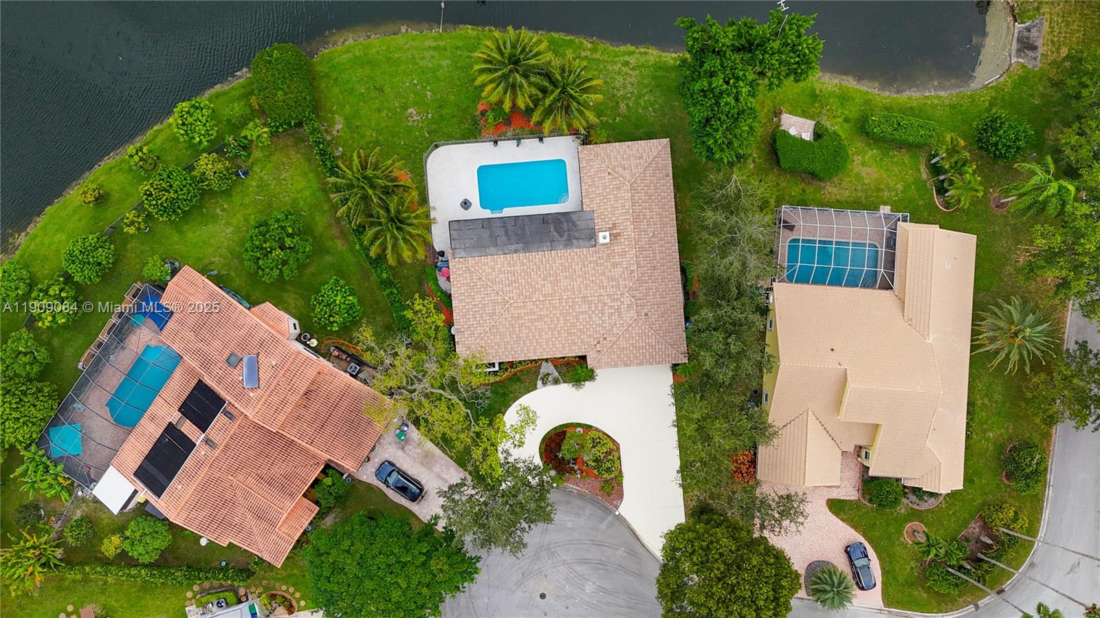 CYPRESS GLEN - Residential