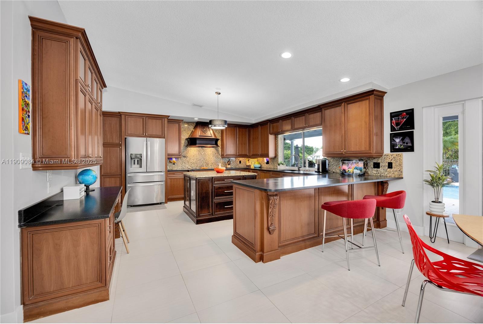 CYPRESS GLEN - Residential