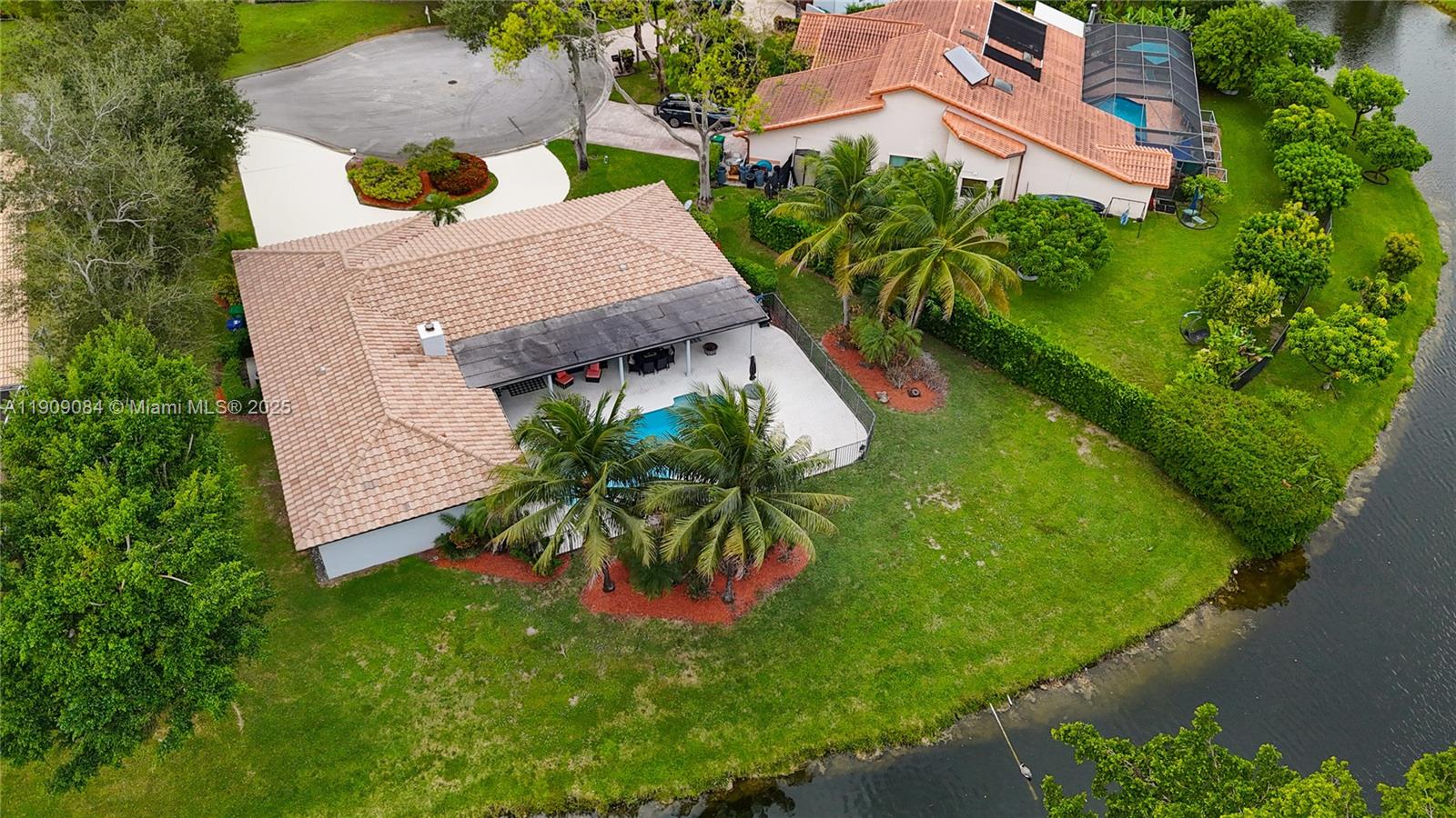 CYPRESS GLEN - Residential