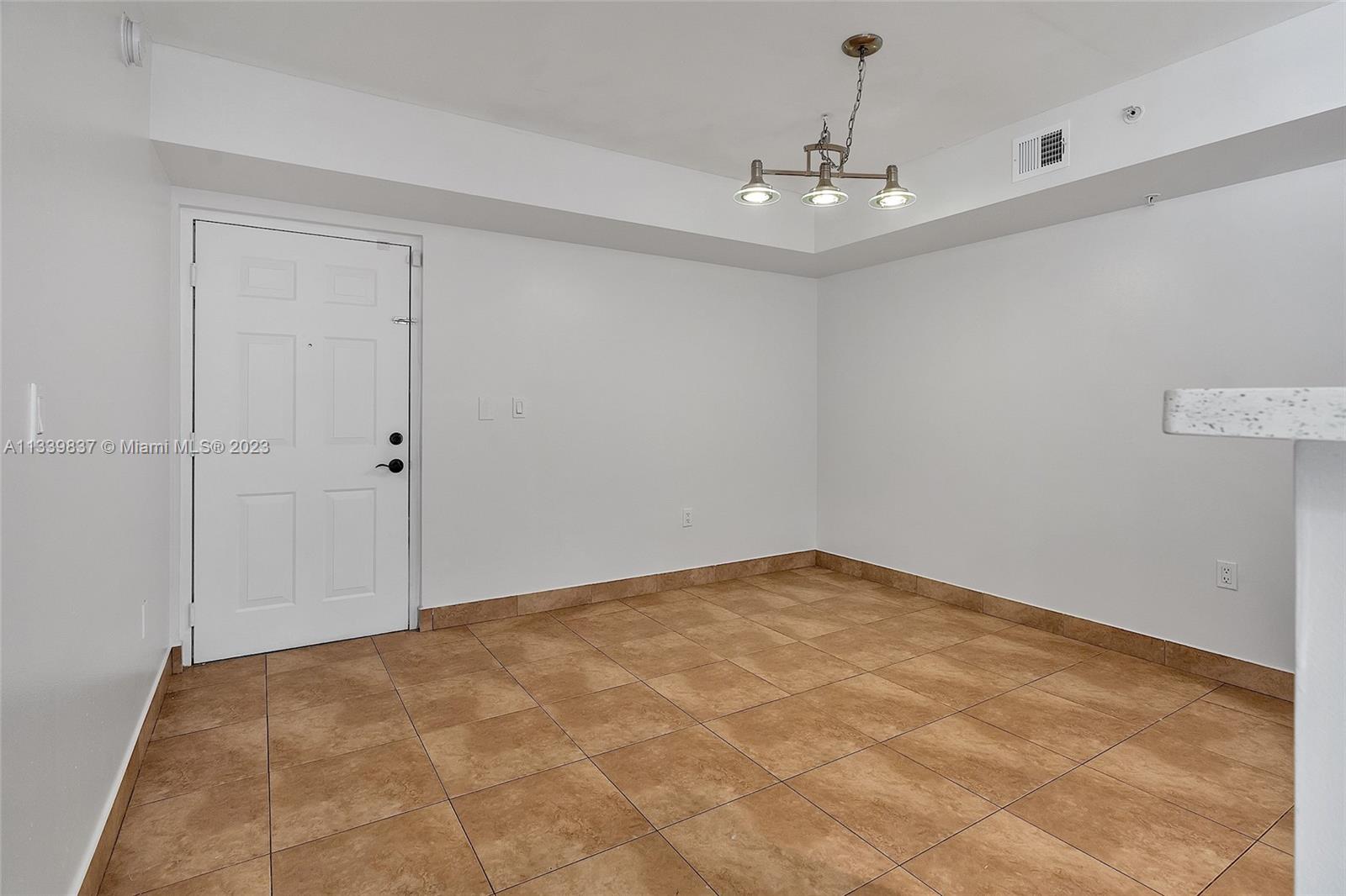 Photo 16 of 41 of 11133 SW 8th St 203 condo