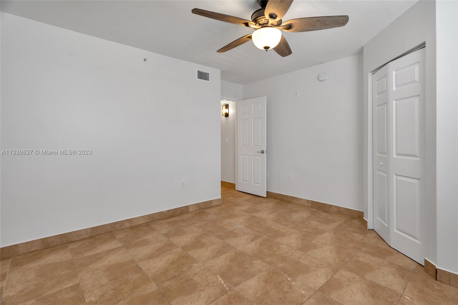 Photo 22 of 41 of 11133 SW 8th St 203 condo