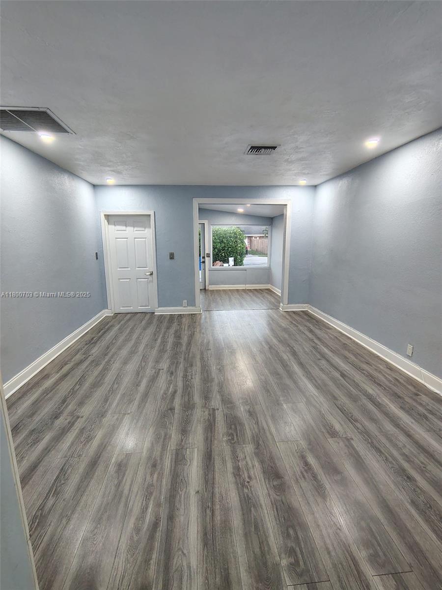 GREENACRES 2 - Residential Lease