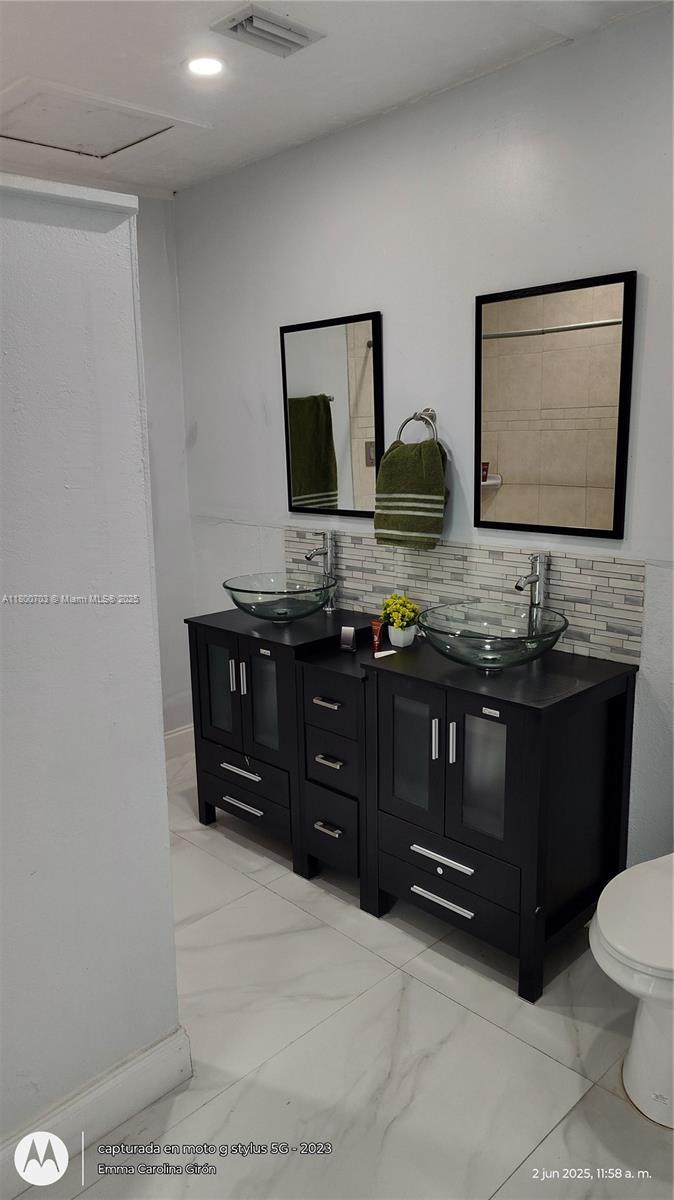 GREENACRES 2 - Residential Lease