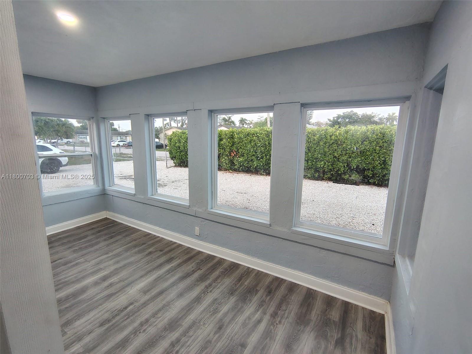 GREENACRES 2 - Residential Lease