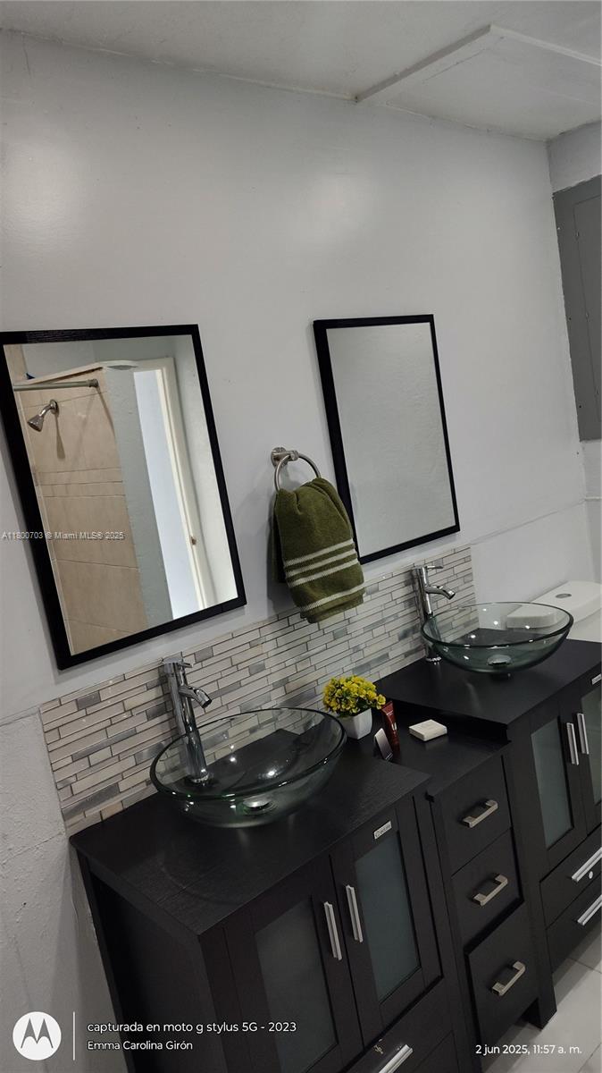 GREENACRES 2 - Residential Lease