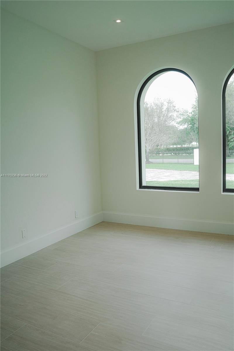 STONE CREEK AT SUNSHINE R - Residential