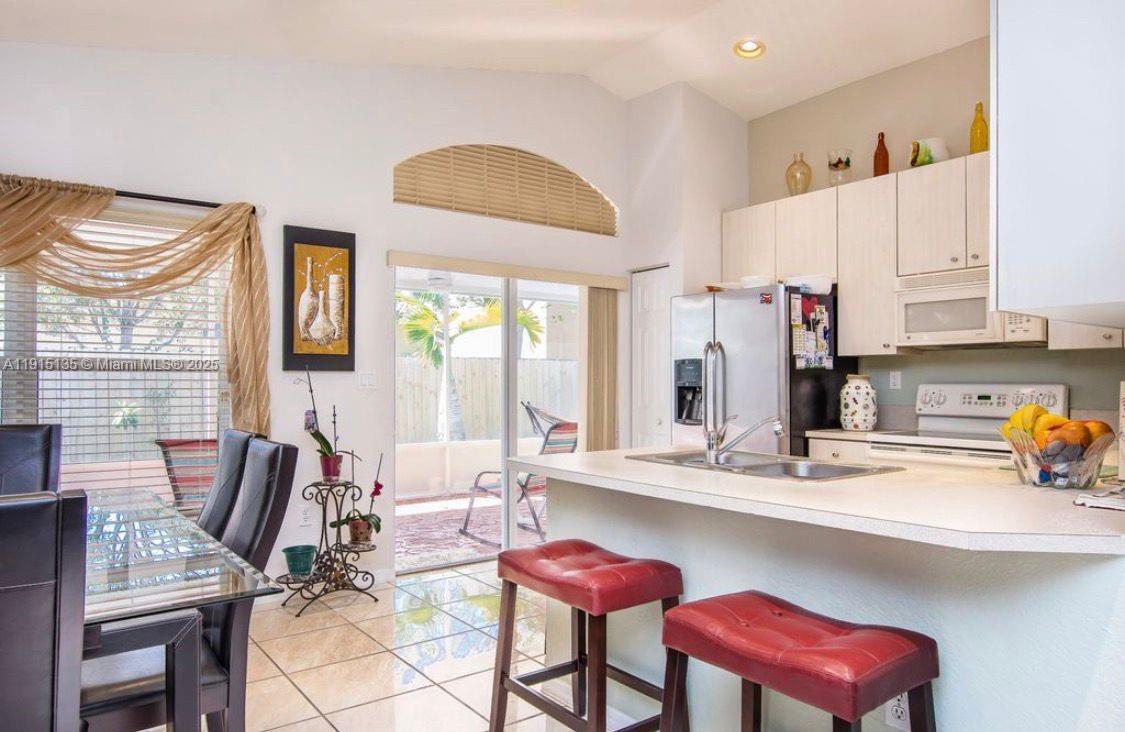 SHORES AT KEYS GATE - Residential Lease