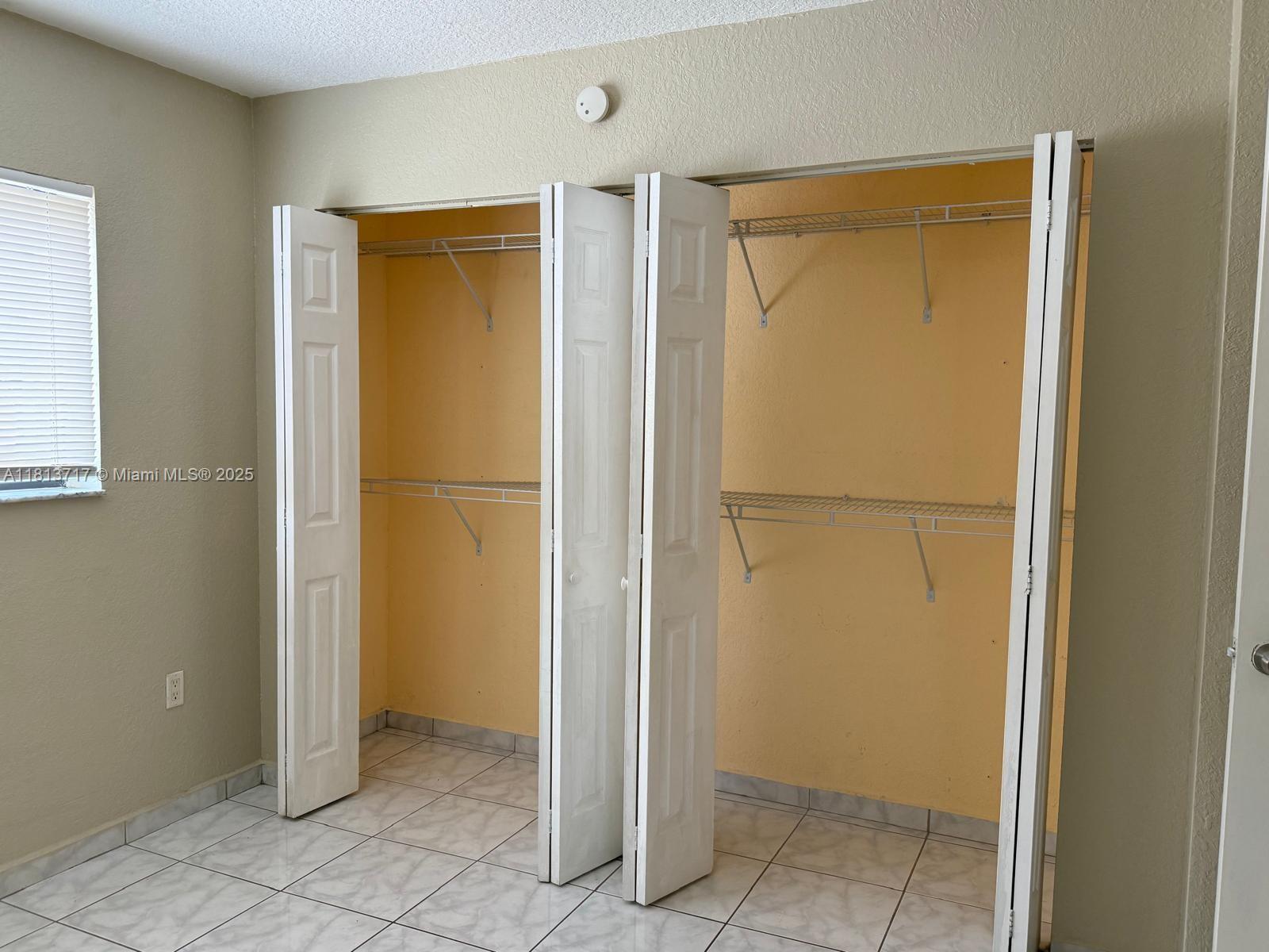 MAGNOLIA LANE CONDO - Residential Lease