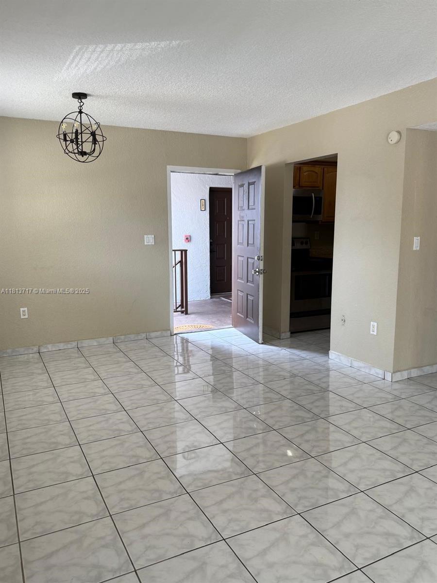 MAGNOLIA LANE CONDO - Residential Lease