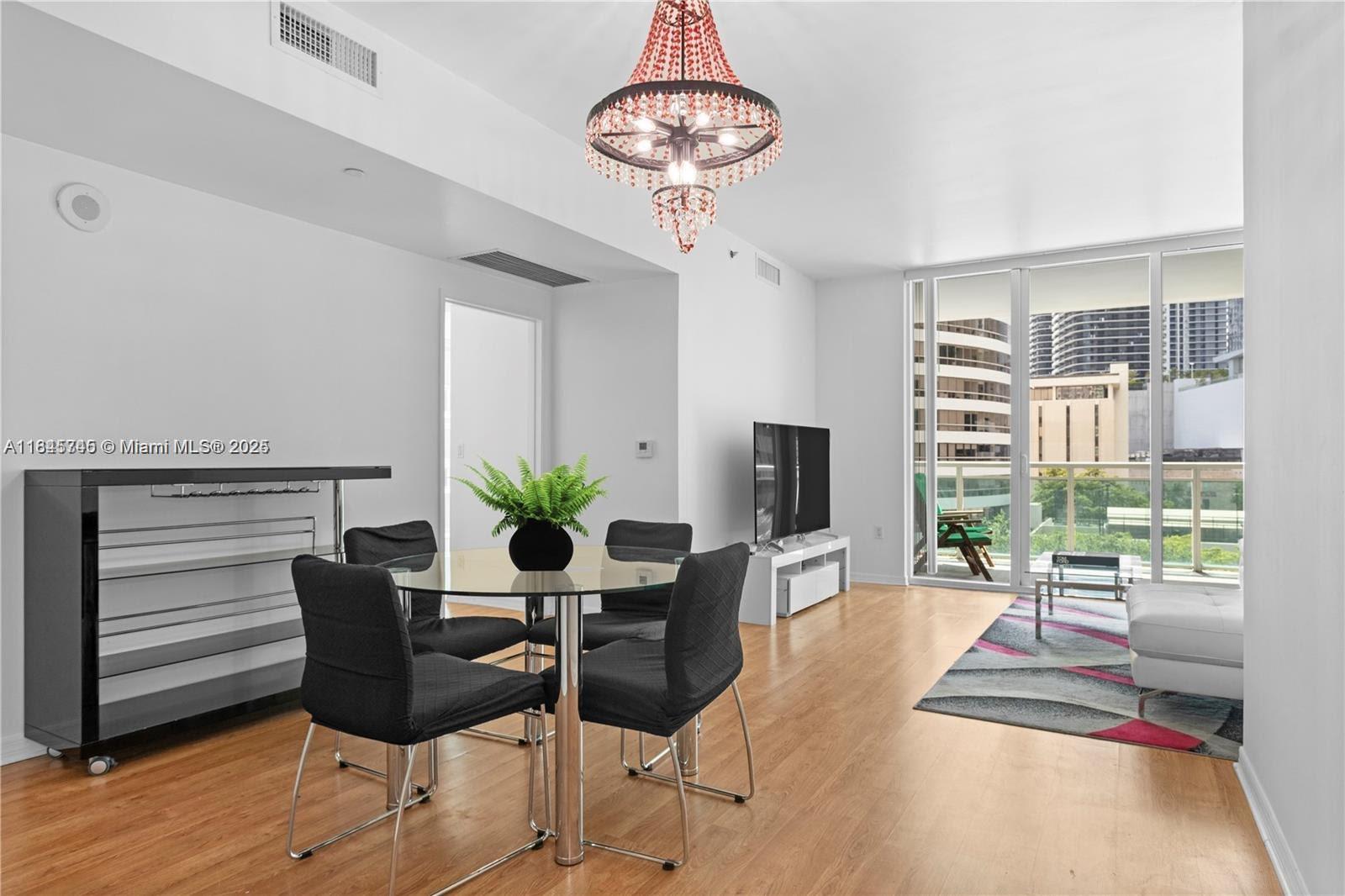 950 Brickell Bay Dr 501