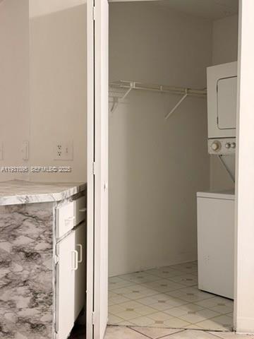 MIRASSOU CONDO - Residential Lease