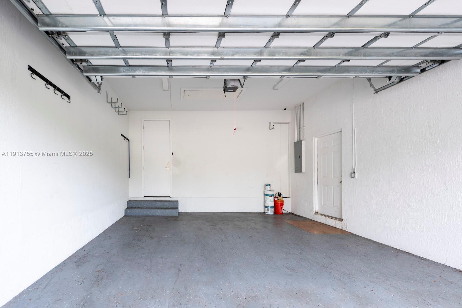 NORTH ANDREWS GARDENS 2ND - Residential Lease