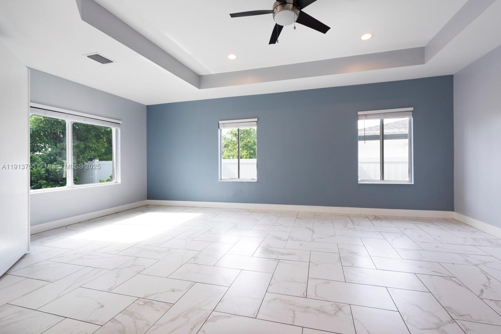 NORTH ANDREWS GARDENS 2ND - Residential Lease