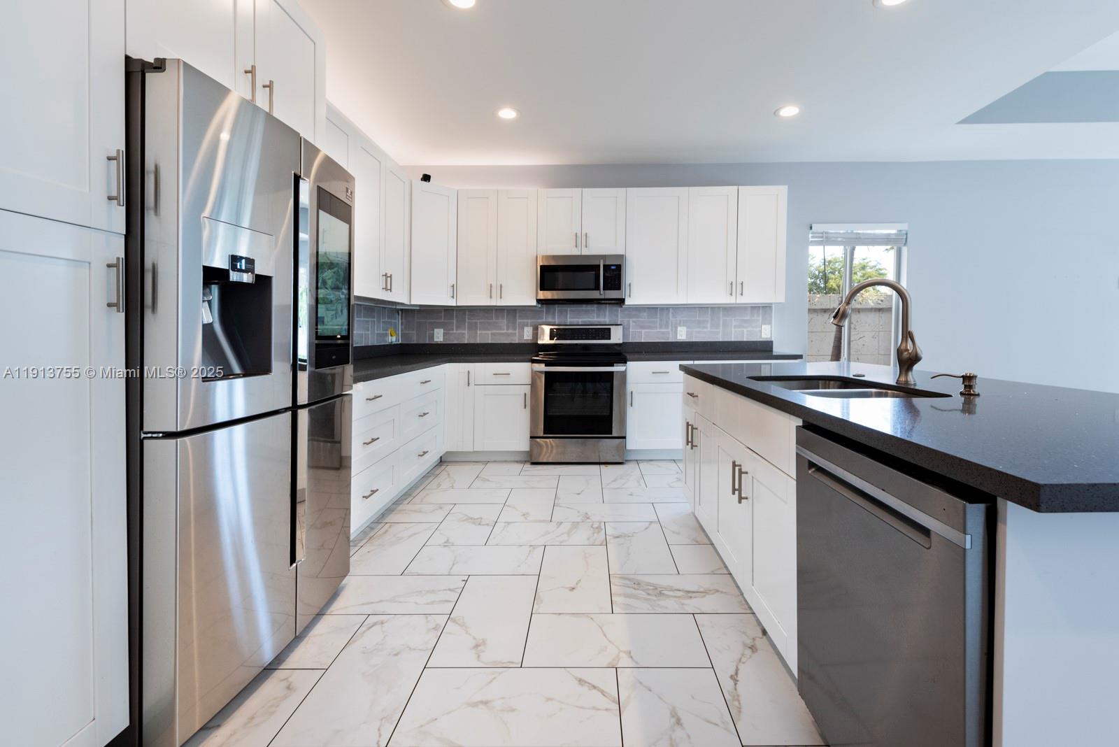 NORTH ANDREWS GARDENS 2ND - Residential Lease