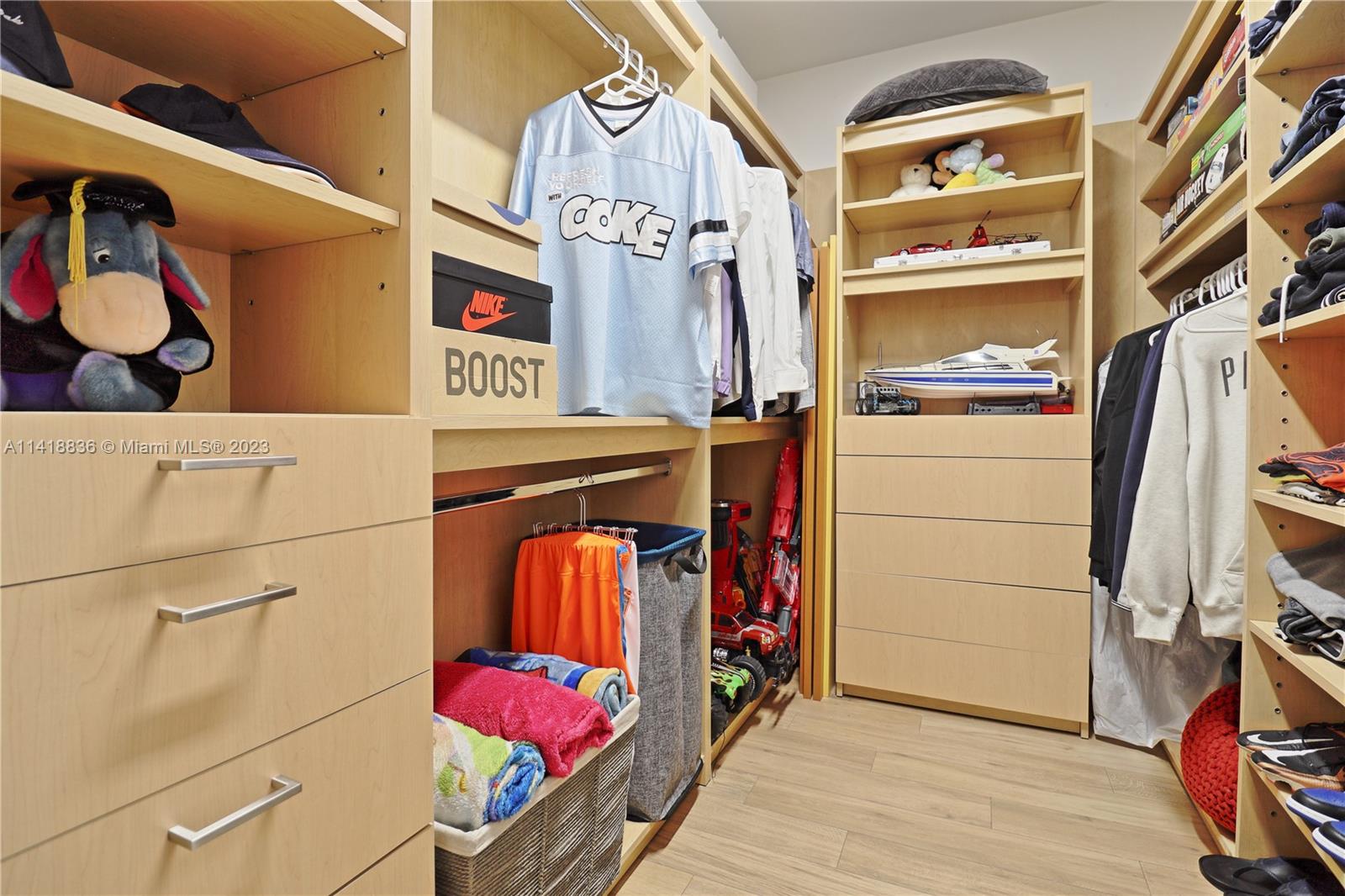 GOLDEN ISLES SEC - Residential