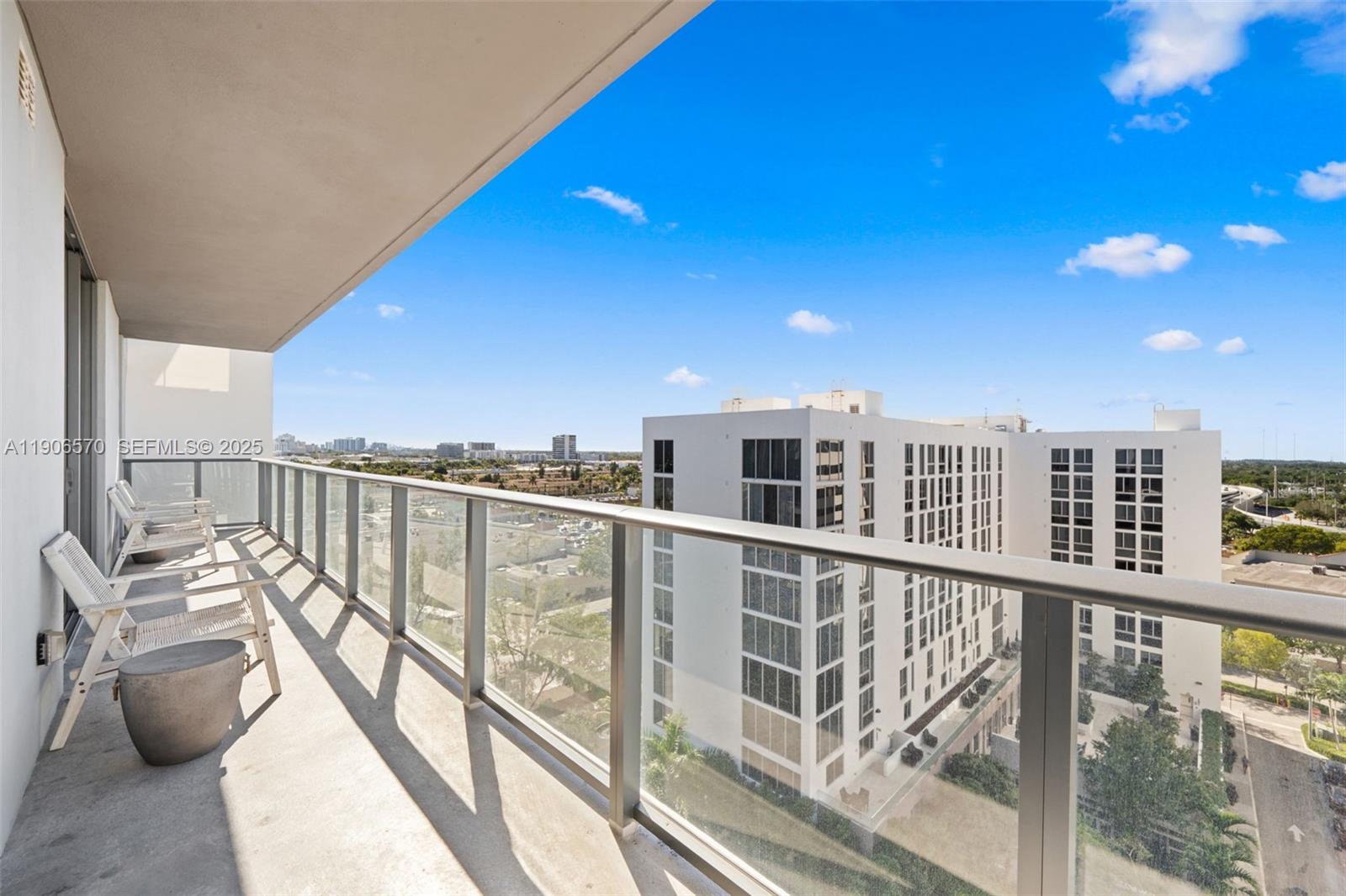 AVENTURA PARKSQUARE RESID - Residential