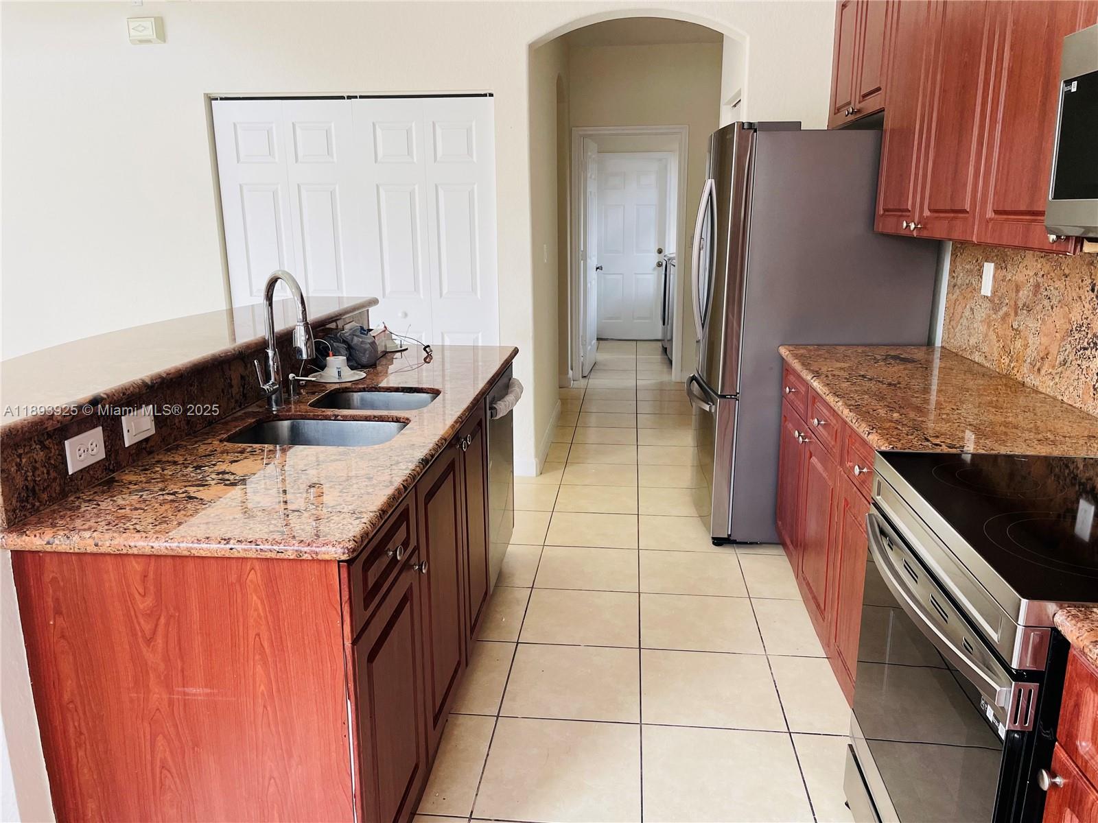 SHORES AT KEYS GATE - Residential Lease