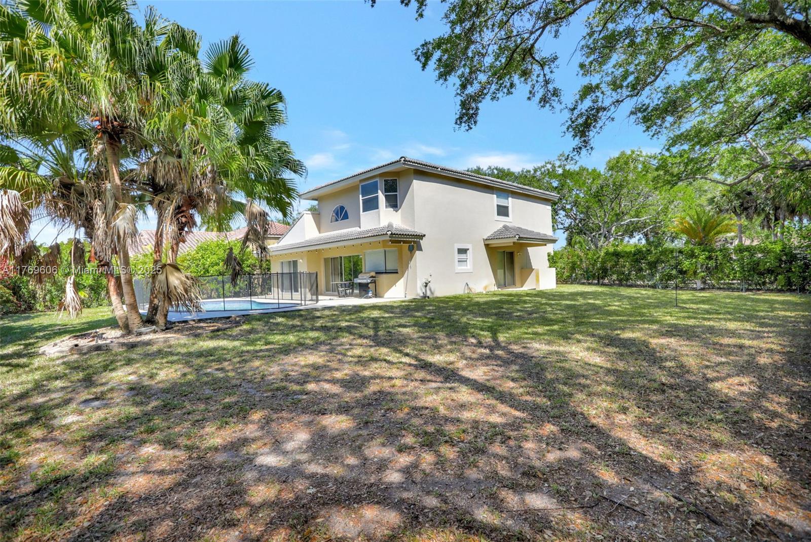 WESTVIEW VILLAGE - Residential