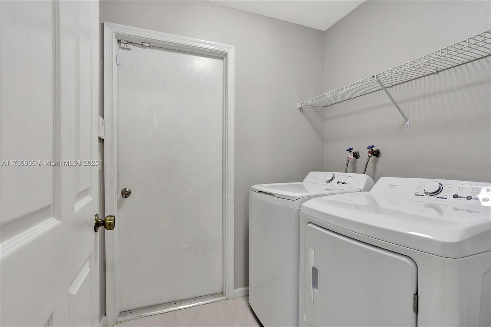 WESTVIEW VILLAGE - Residential