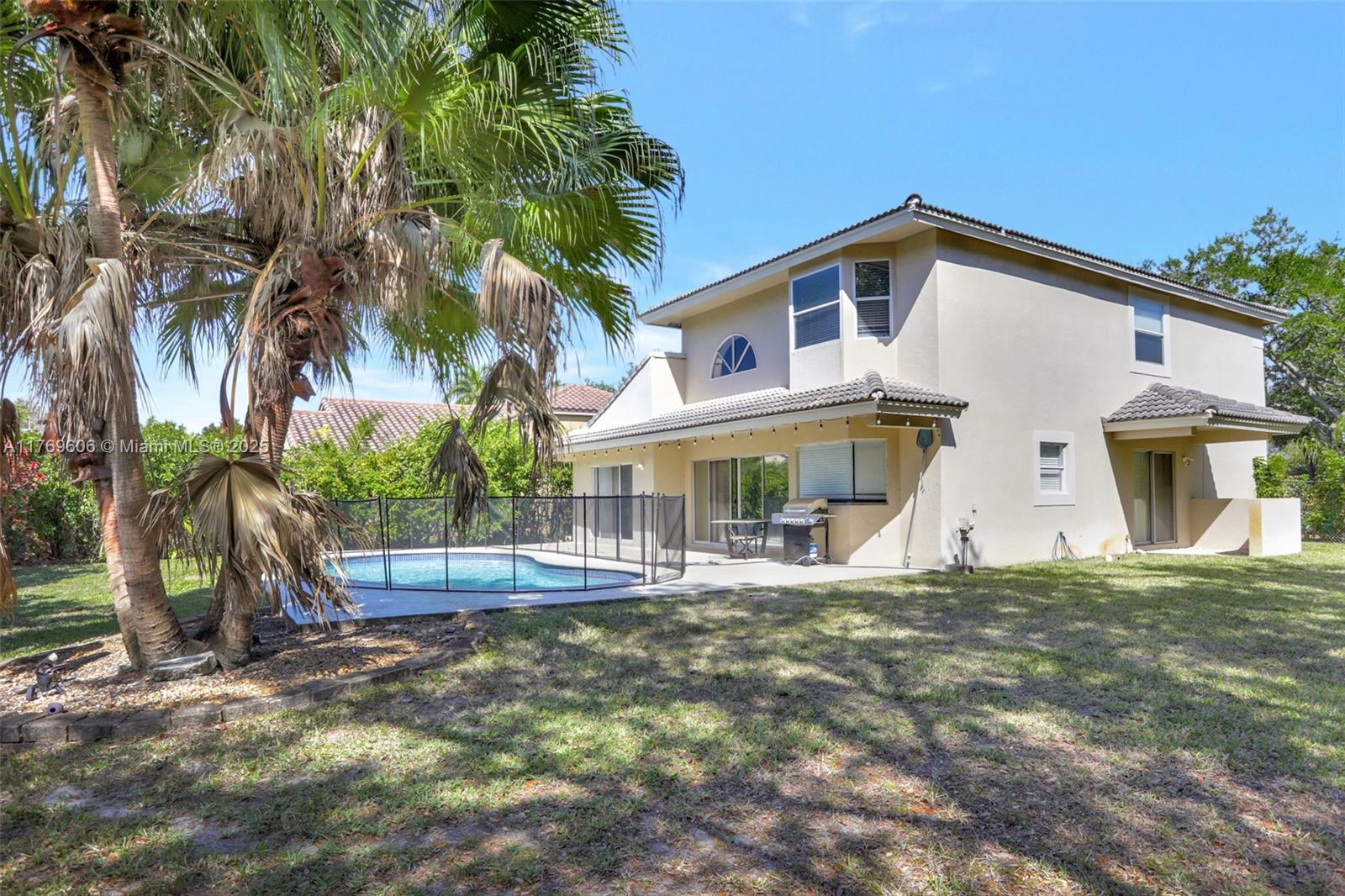 WESTVIEW VILLAGE - Residential