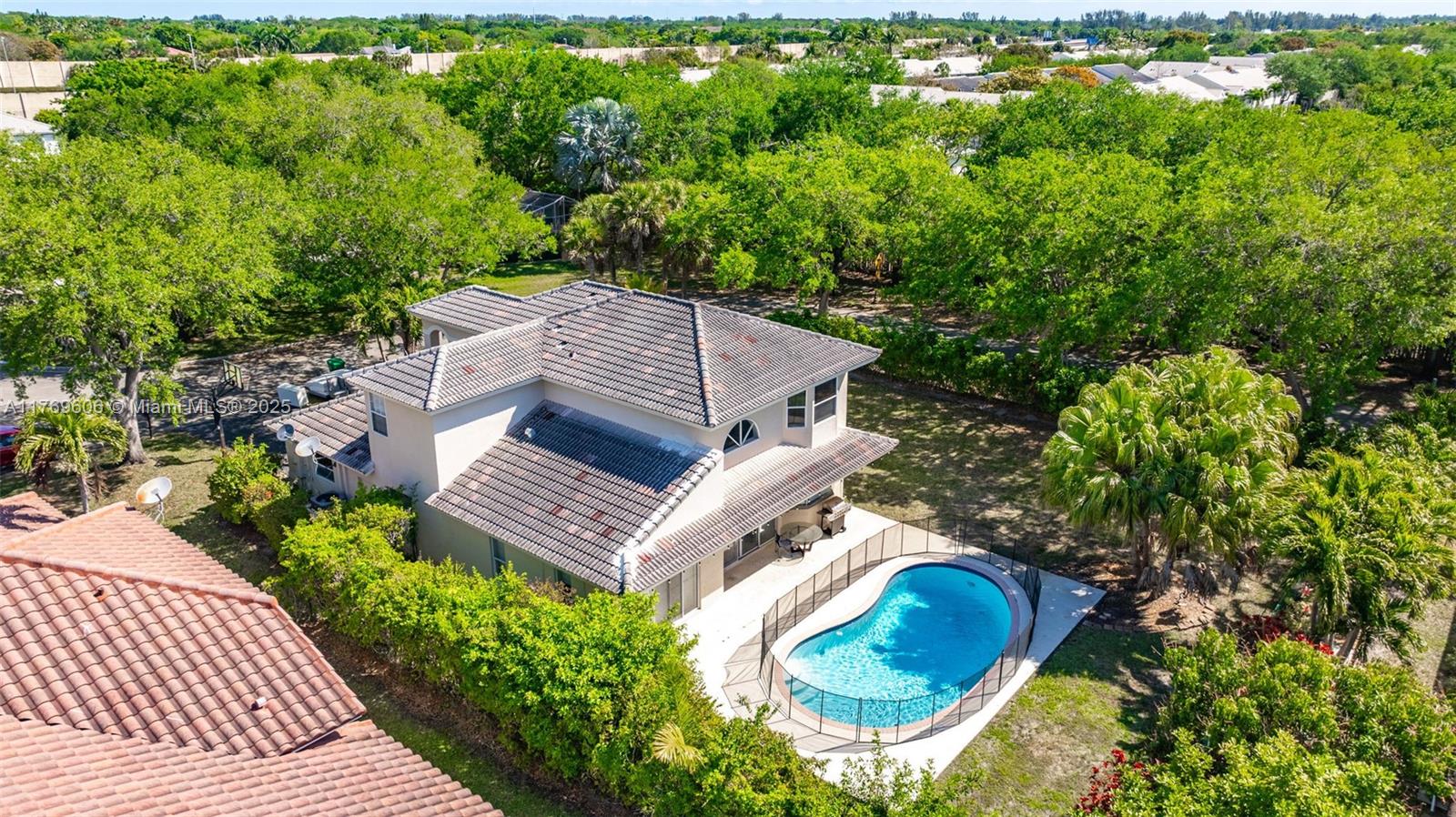 WESTVIEW VILLAGE - Residential