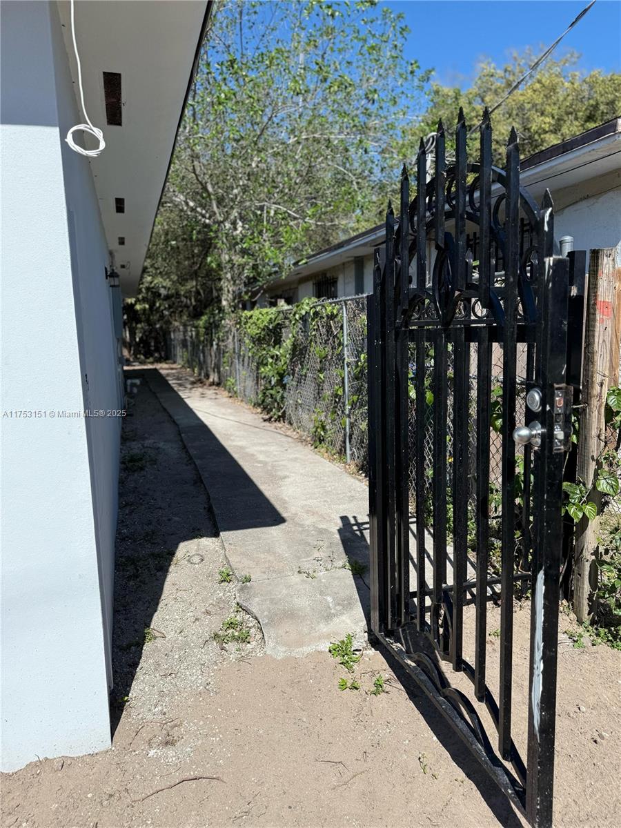 WESTEND PARK - Residential