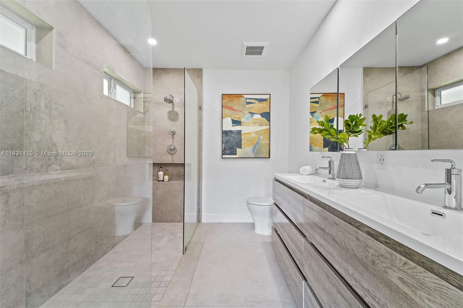 C GAB COUNTRY CLUB SEC 5 - Residential