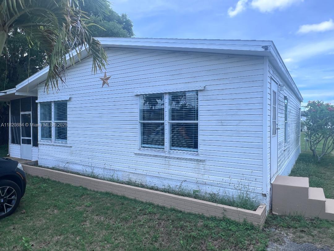 GOLDCOASTER MOBILE HOMES - Residential