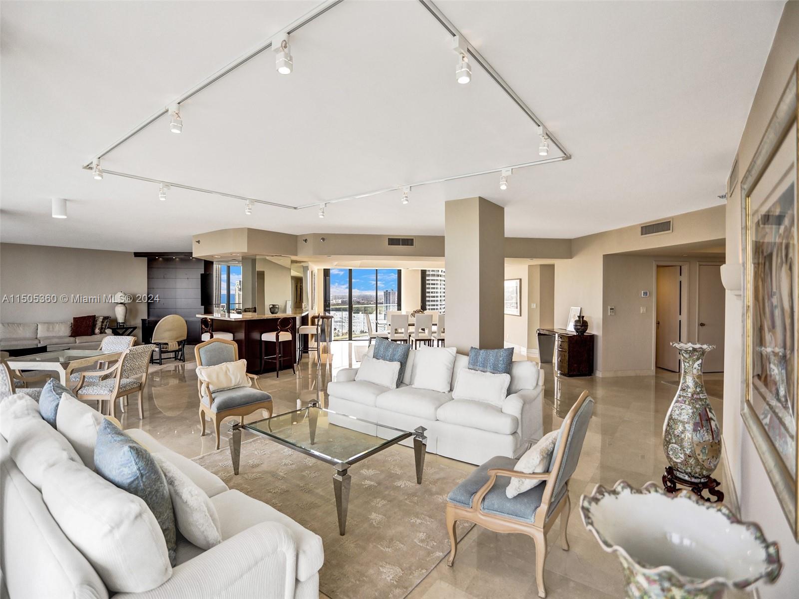 2800 ISL BLVD WILLIAMS IS - Residential