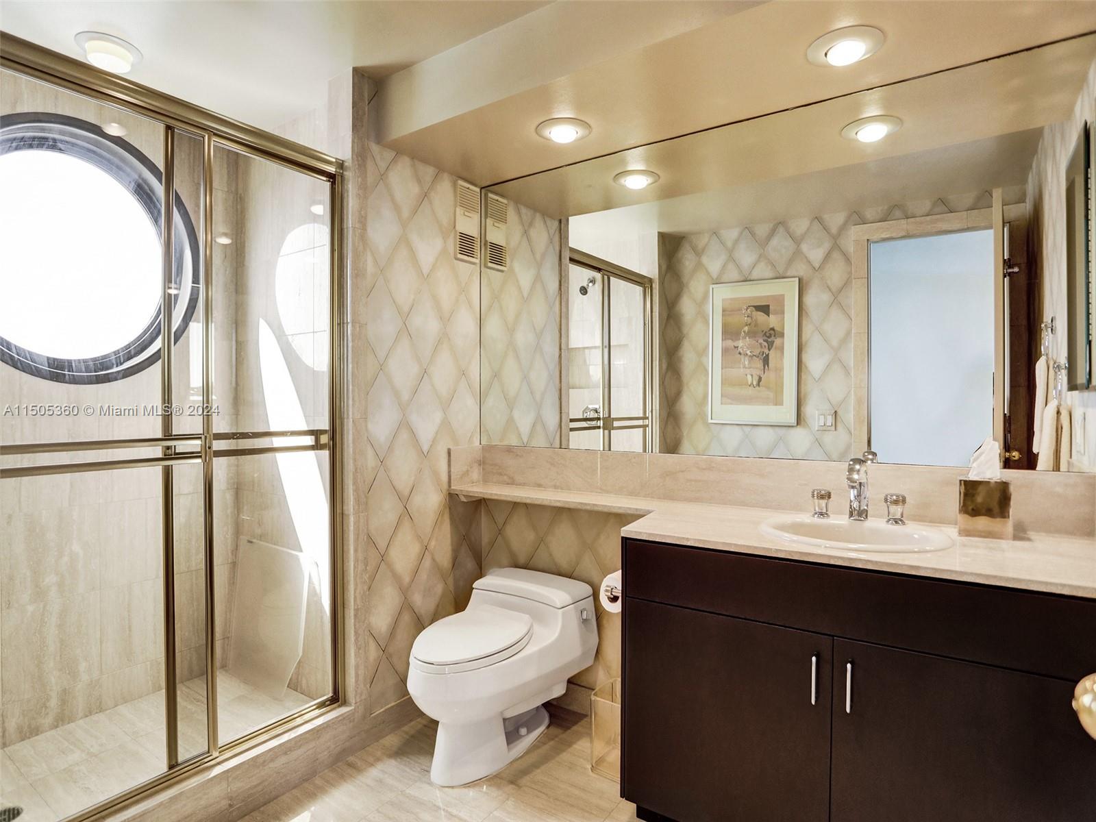 2800 ISL BLVD WILLIAMS IS - Residential