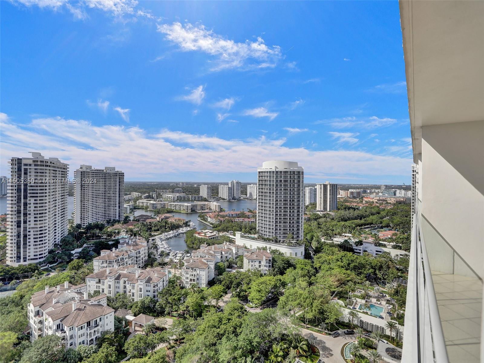 2800 ISL BLVD WILLIAMS IS - Residential