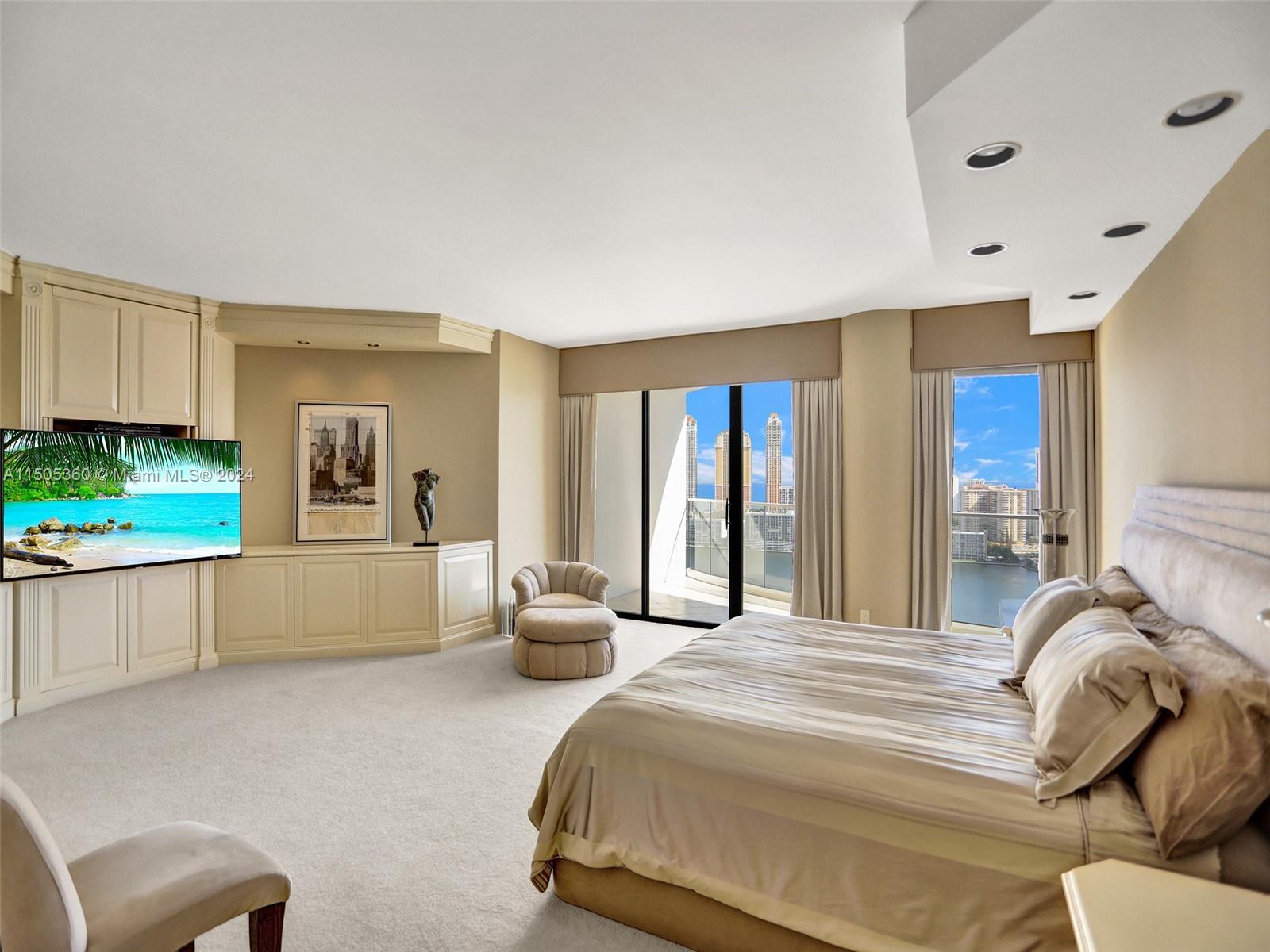 2800 ISL BLVD WILLIAMS IS - Residential