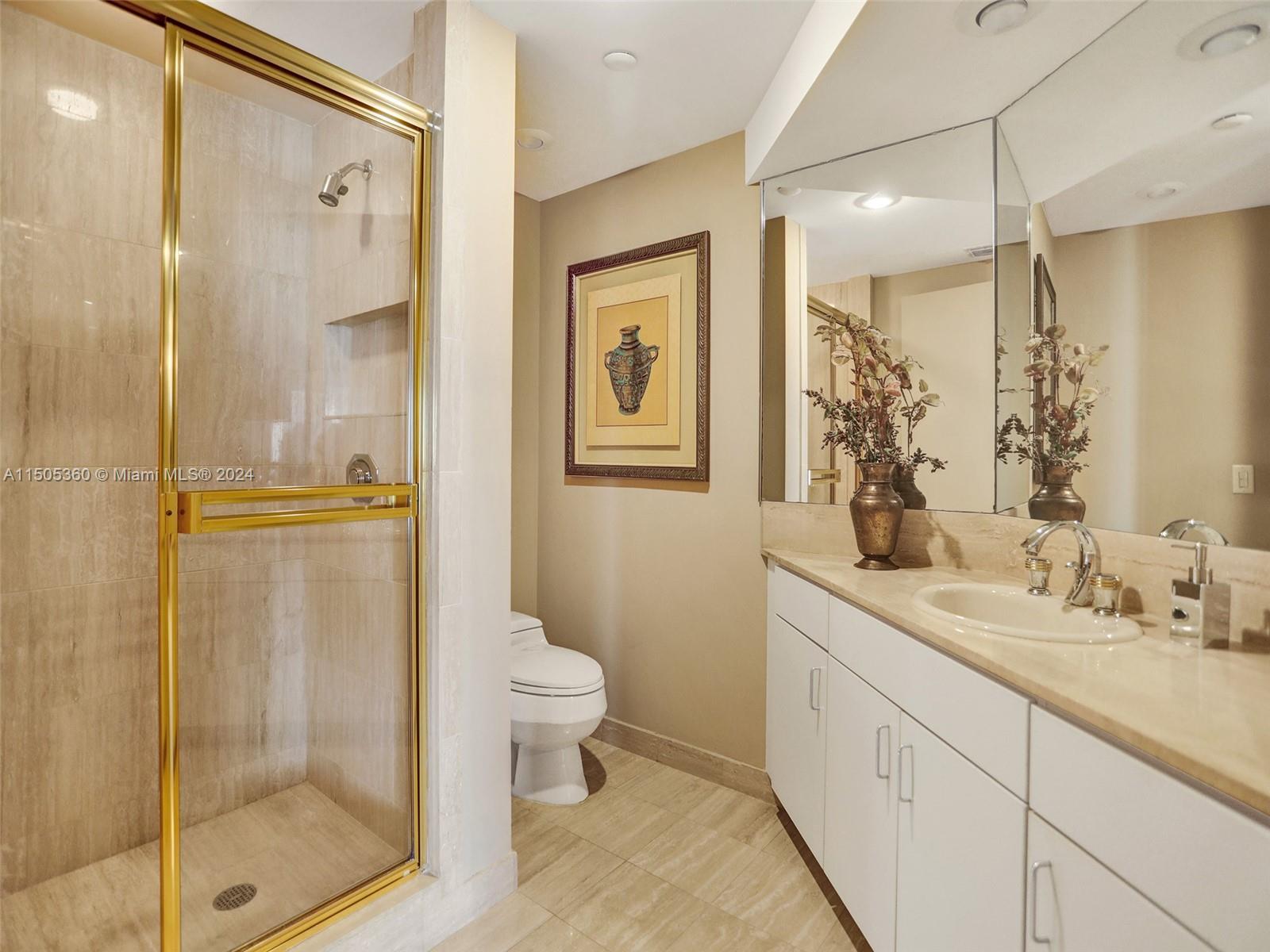 2800 ISL BLVD WILLIAMS IS - Residential