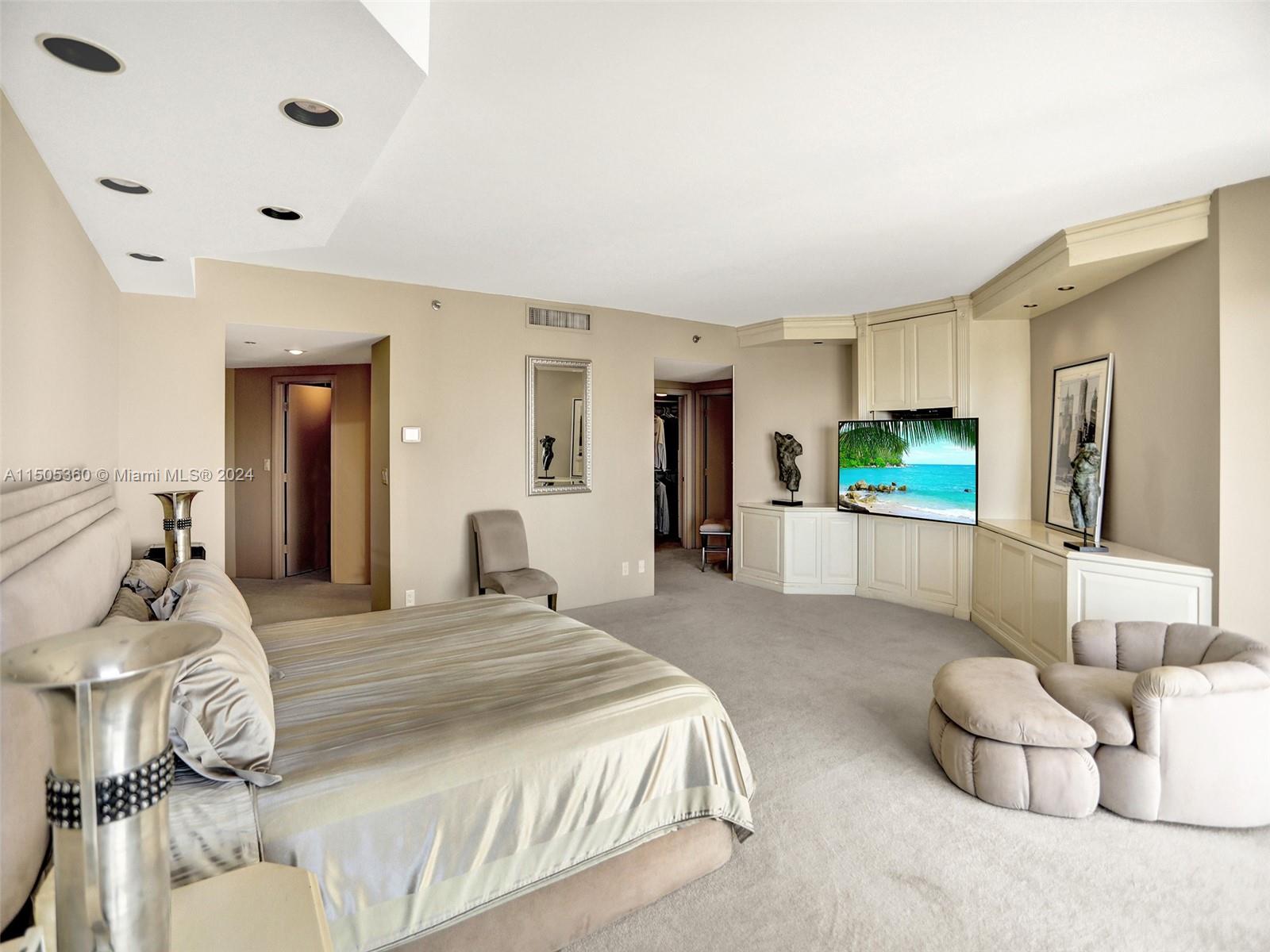 2800 ISL BLVD WILLIAMS IS - Residential