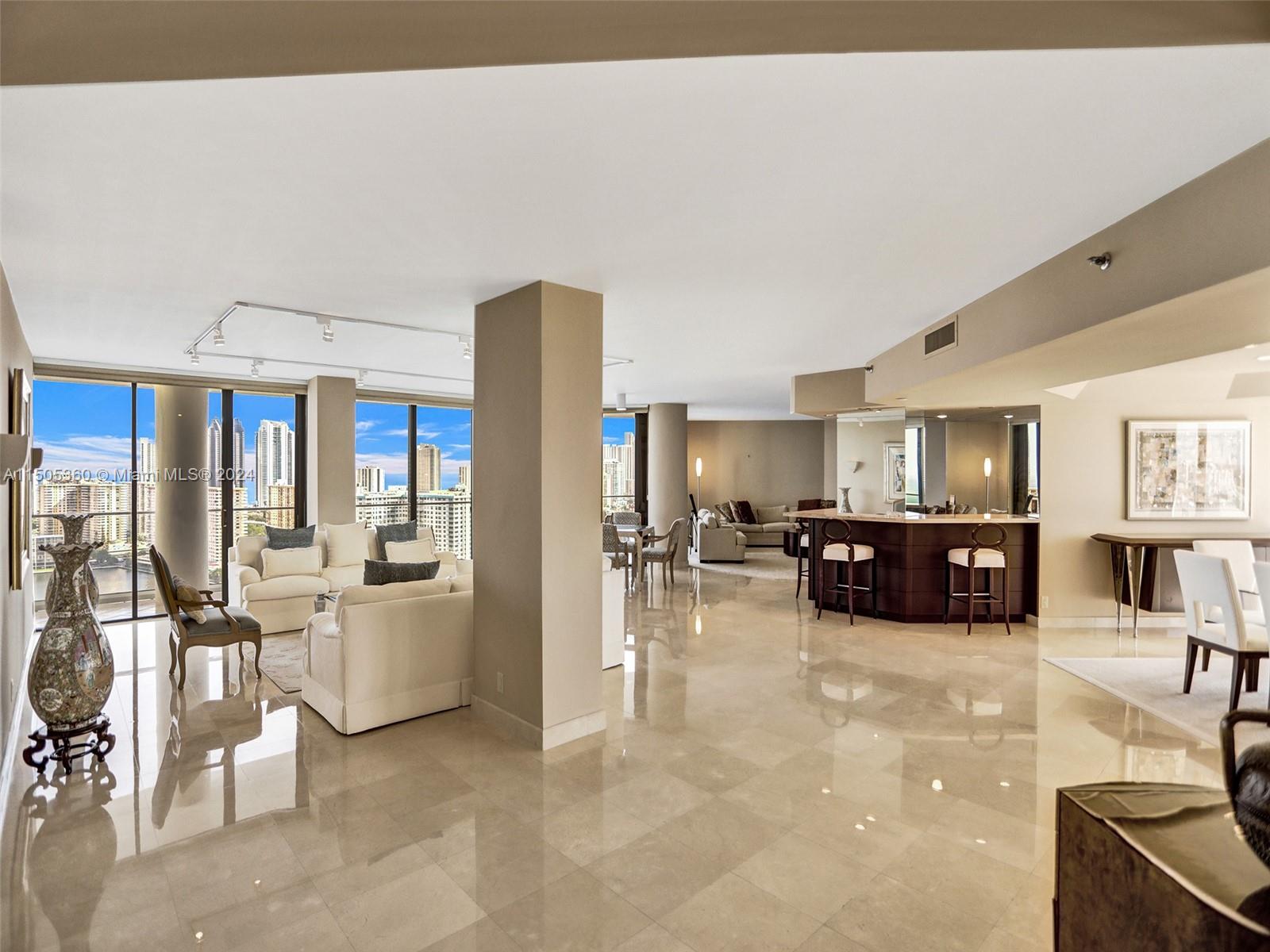 2800 ISL BLVD WILLIAMS IS - Residential