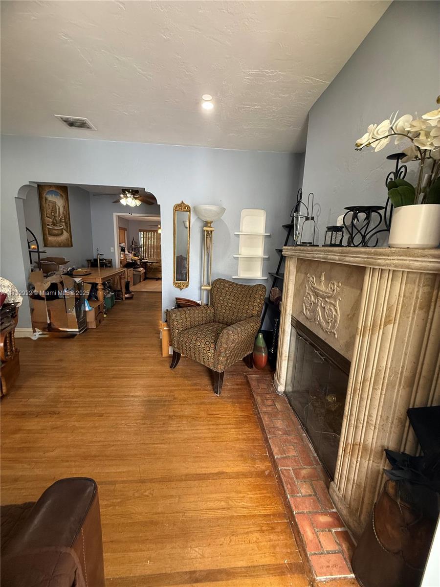 BELLAIRE SUB - Residential
