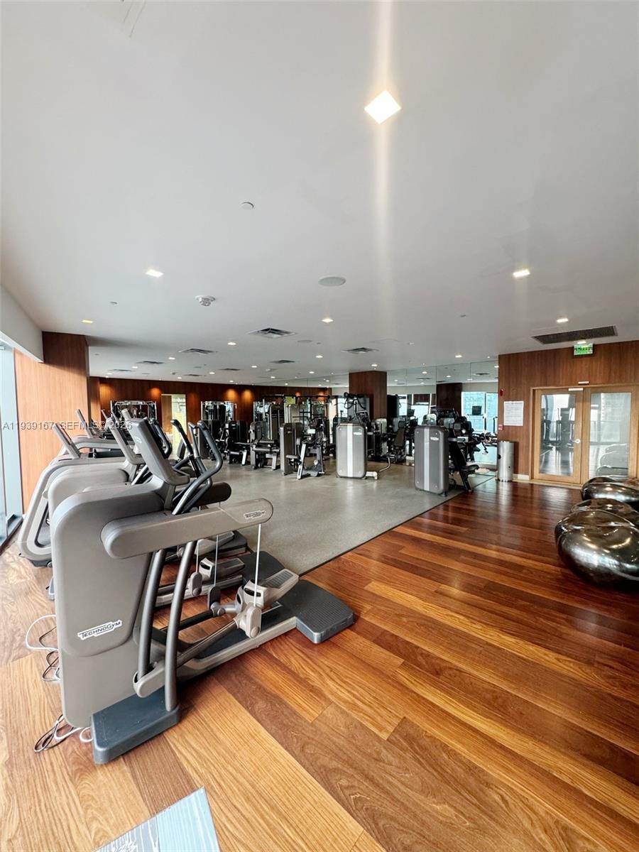 1300 S MIAMI AVENUE CONDO - Residential