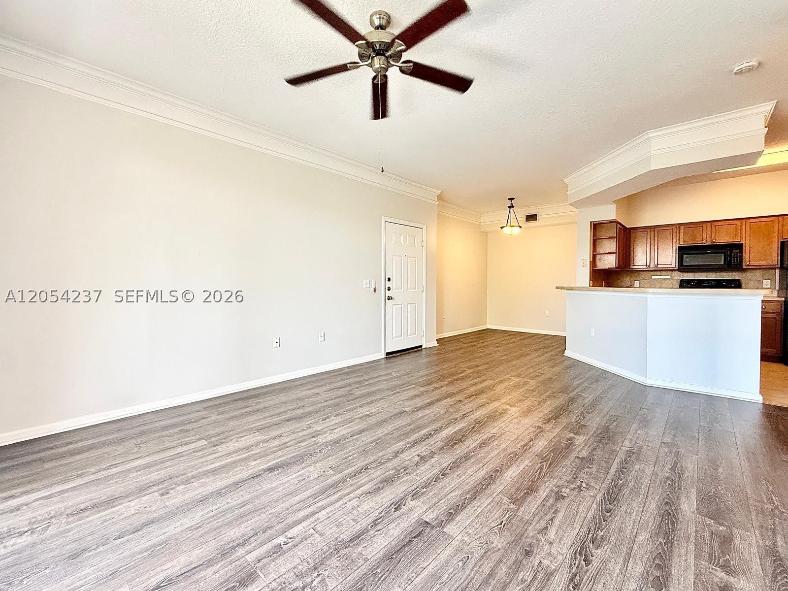 9208 W Myrtlewood Cir W 208