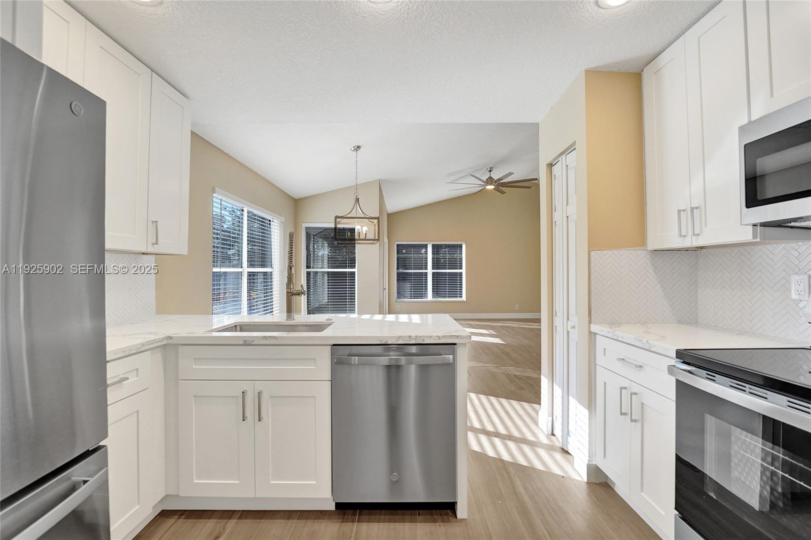 FOREST RIDGE CLUSTER HOME - Residential Lease