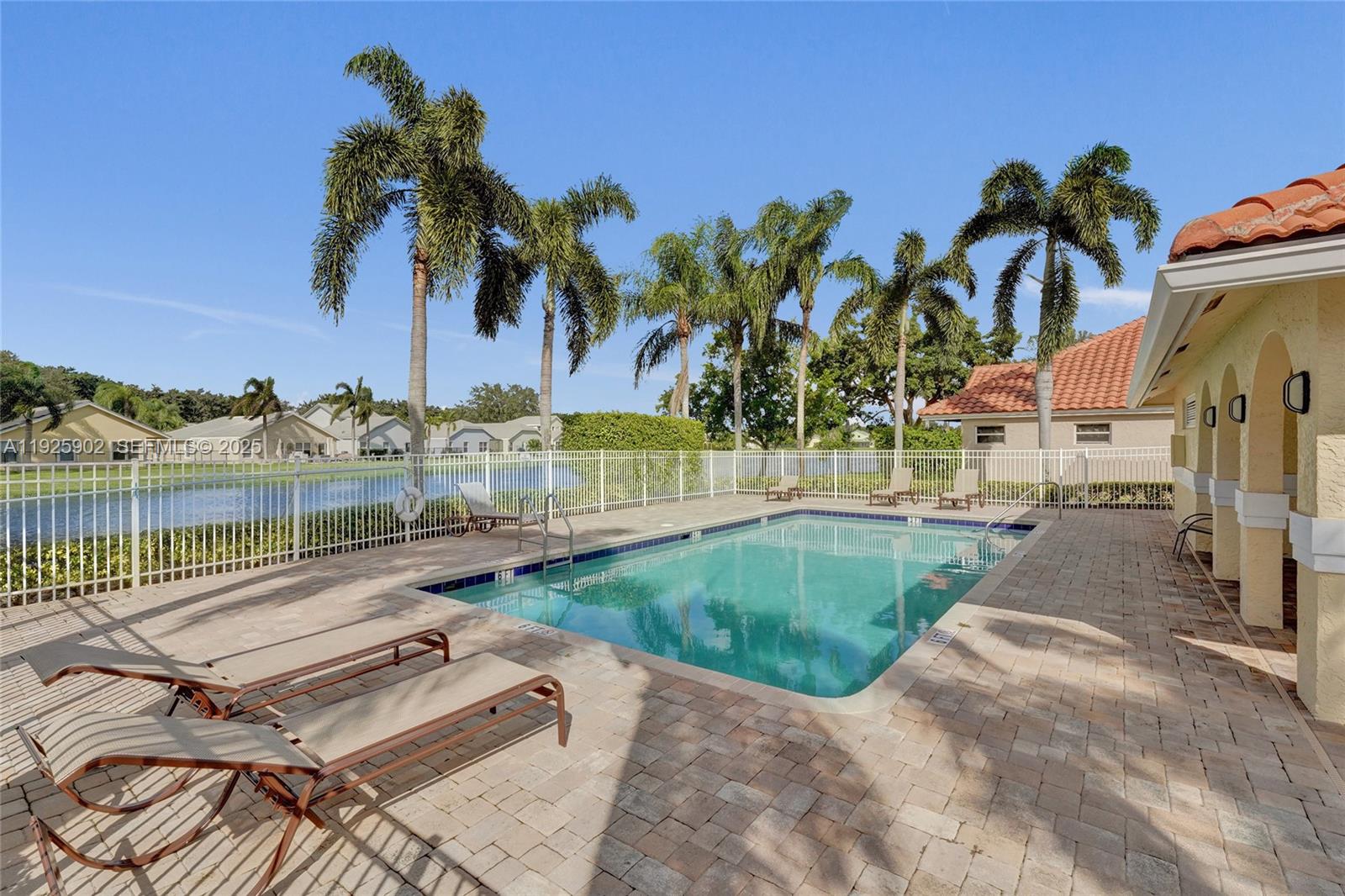 FOREST RIDGE CLUSTER HOME - Residential Lease