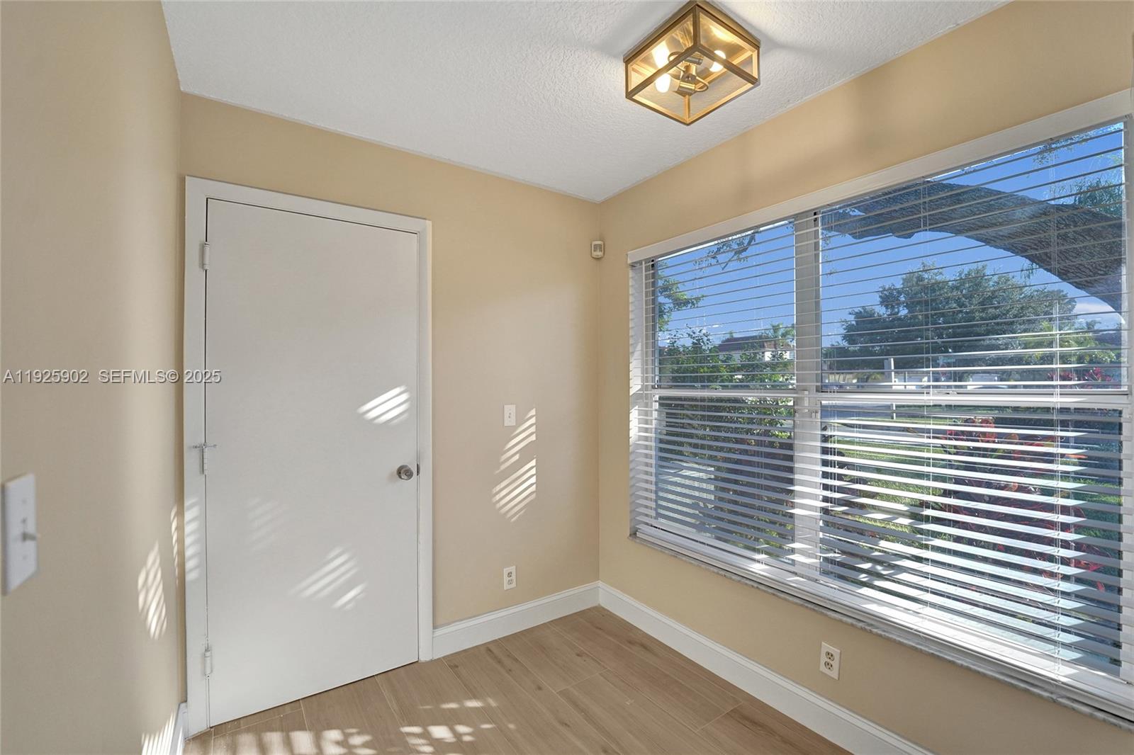 FOREST RIDGE CLUSTER HOME - Residential Lease