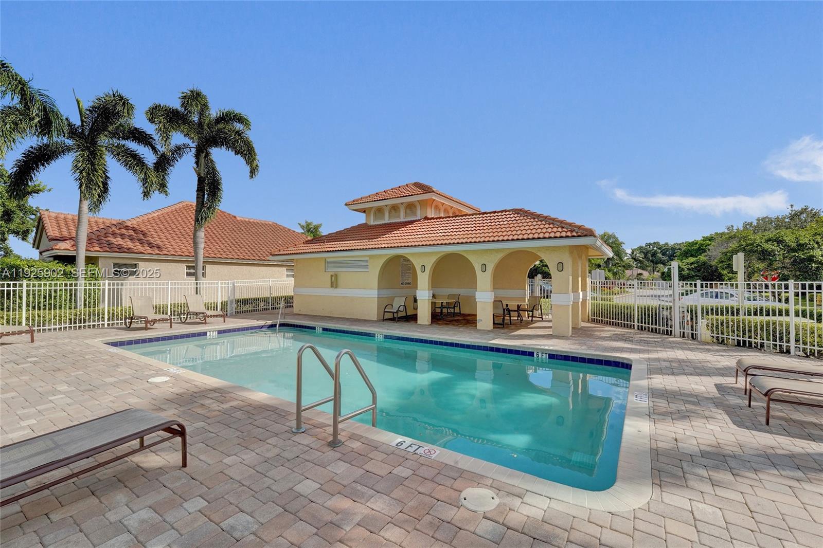 FOREST RIDGE CLUSTER HOME - Residential Lease