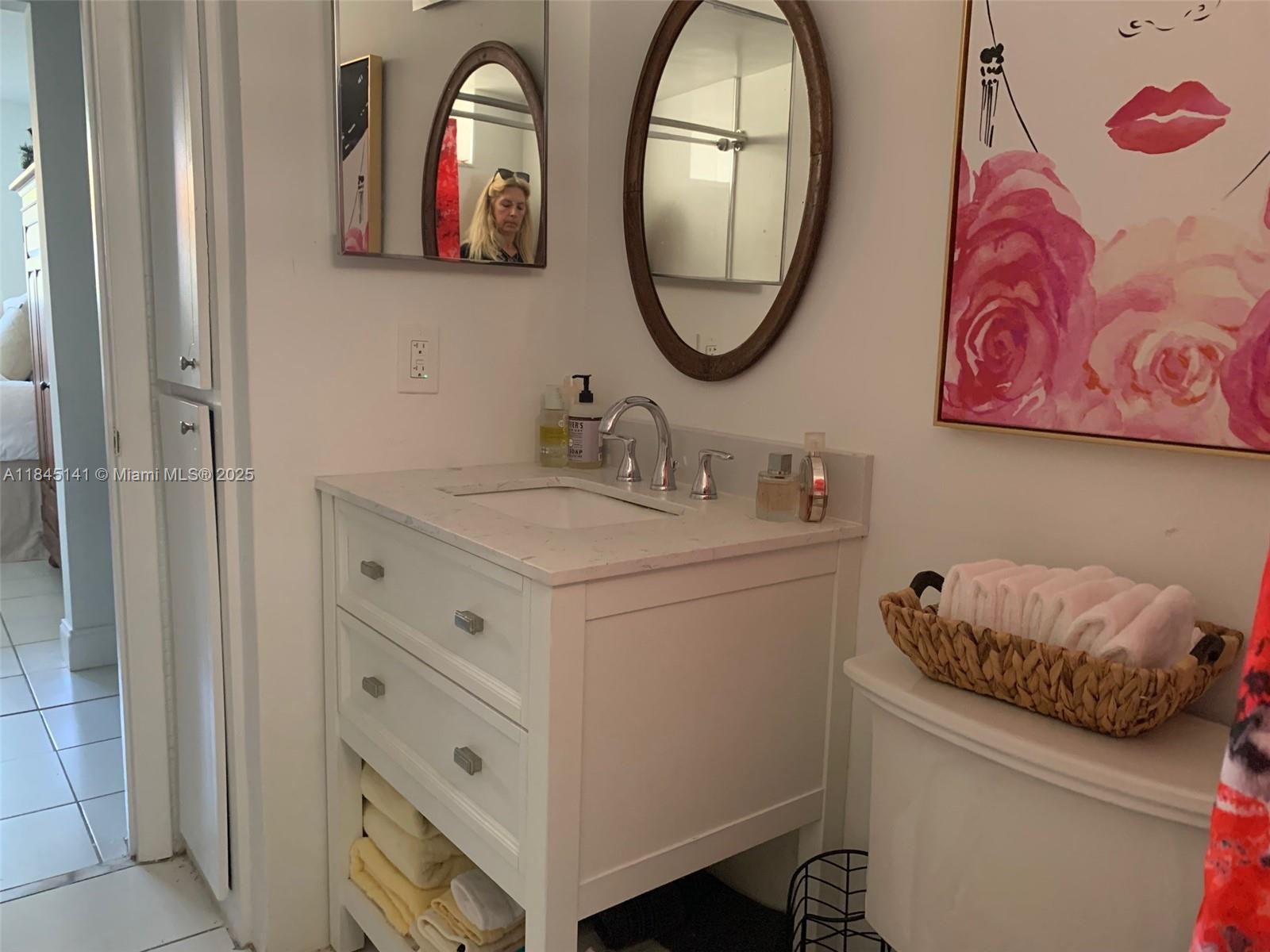 POINT EAST ONE CONDO-BLDG - Residential