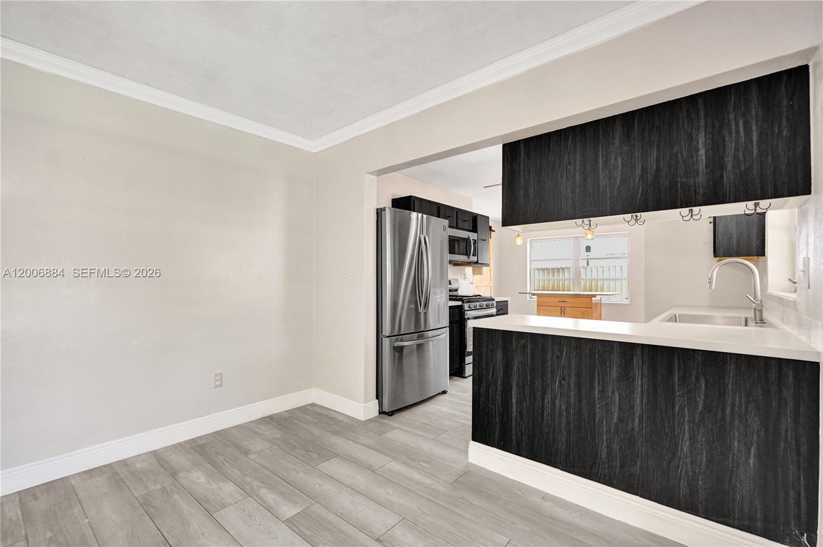 DEVON-AIRE ESTATES SEC 3 - Residential
